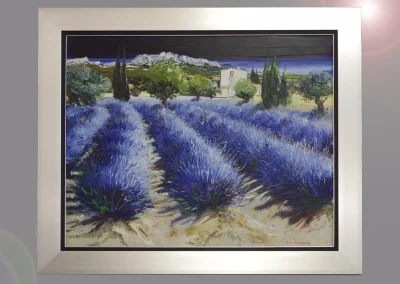 Champ de lavande provençal en cadre plat argenté avec liseré noir et argent